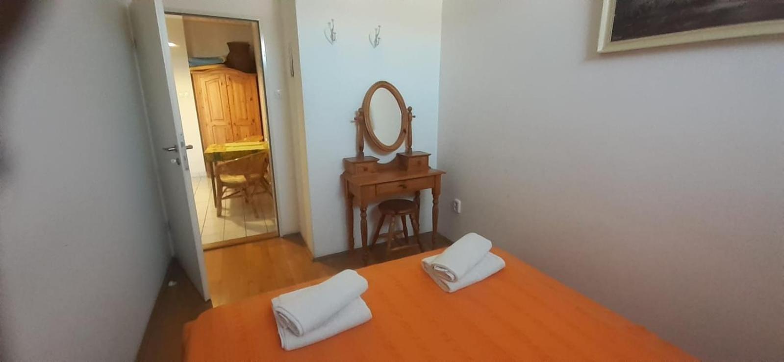 Pedestrian Street Apartment Heviz Ngoại thất bức ảnh